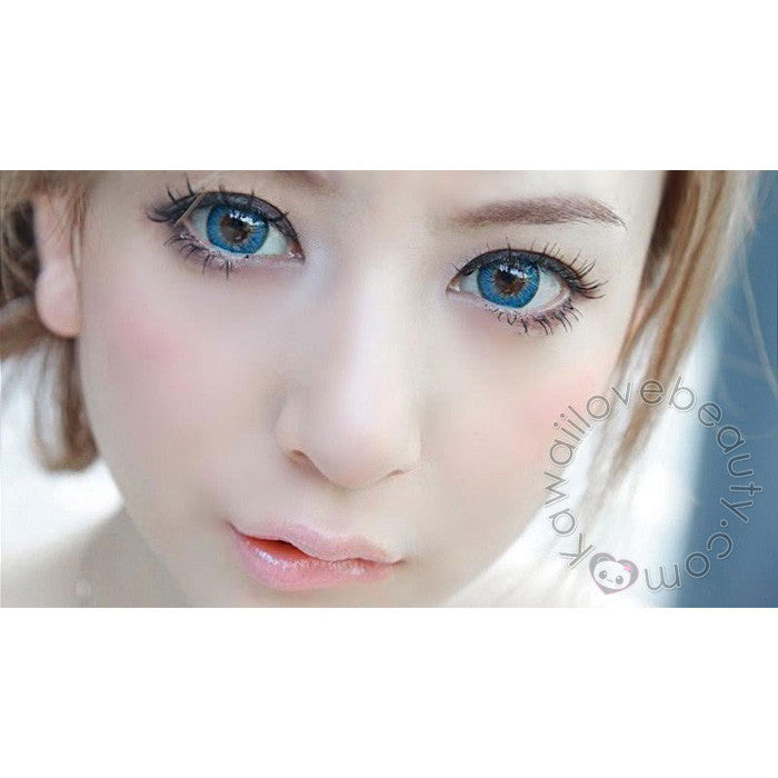 Big, dolly beautiful eyes with Puffy 3Tones Blue circle lenses by Dueba Barbie.