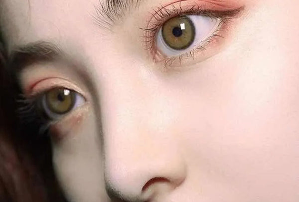 Urban Layer Biella light brown circle lenses  over dark eyes