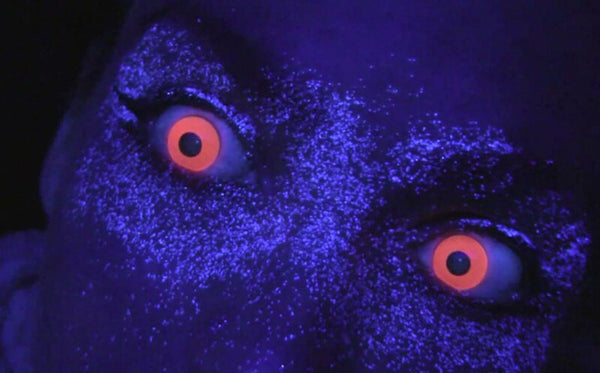 Glow Pink (UV) Circle Lenses | Yearly Contacts
