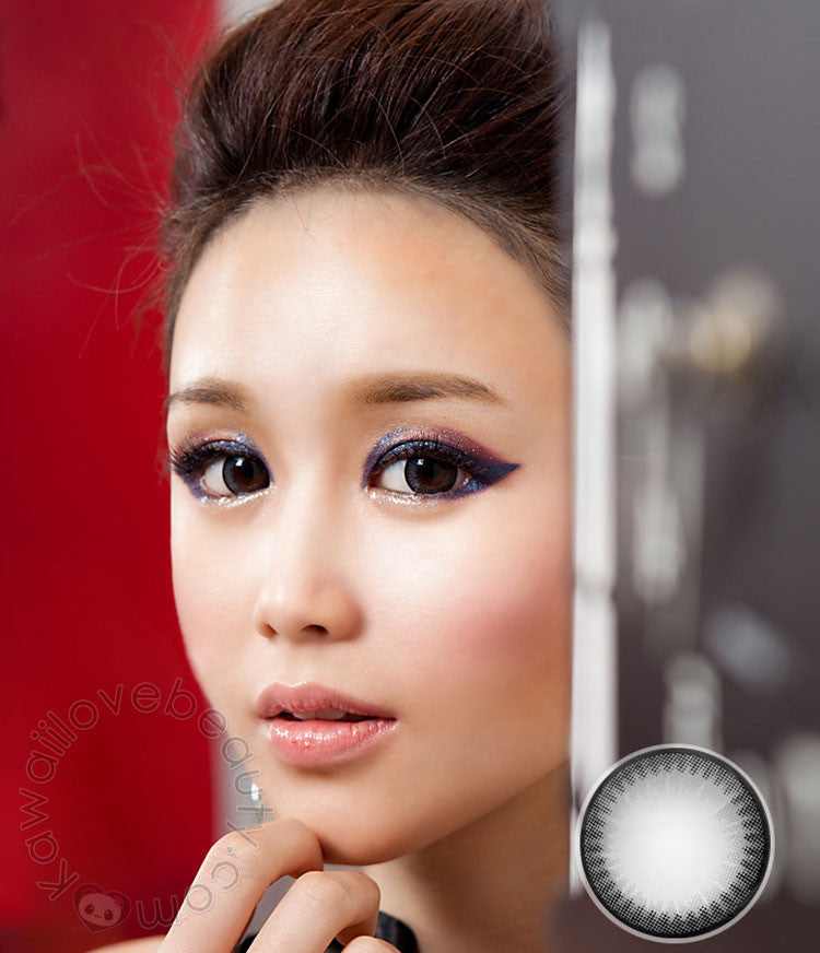 Xtra Natural Grey WT-A55 Circle Lenses Secondary image