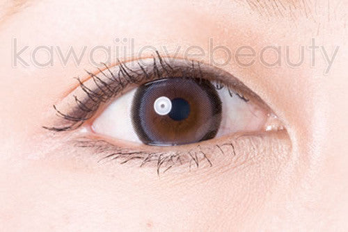 Close-up of grey WIA25 circle lens.