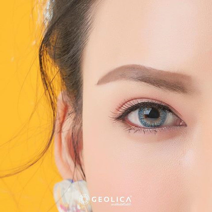 Geolica Celine Blue Circle Lenses Secondary image