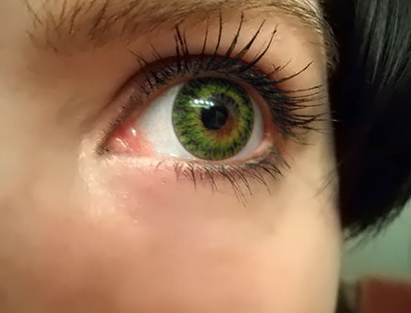 Geolica Lady Lime Green circle lenses.