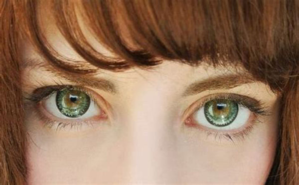 Dolly (Super Nudy) Green Circle Lenses
