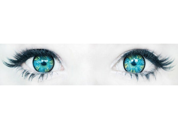 Comfortable, doll-eye Korean contact lenses in Rainbow Grey by Sweety  (Close-up on blue eyes)