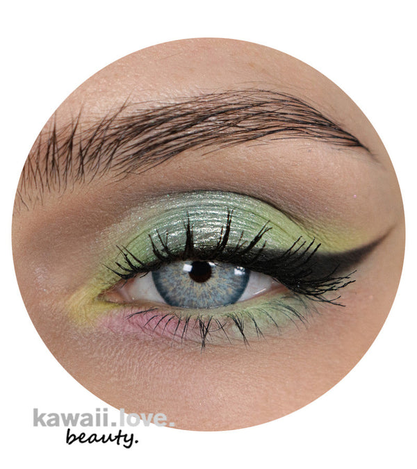 Introducing our captivating and vibrant colored contact lenses in the alluring shade of Brooklyn Gray! Enhance your gaze with these lenses featuring not just one, but four breathtaking tones that seamlessly blend to create a mesmerizing visual experience. Designed with the discerning eye in mind, these grey lenses boast a defining limbal ring, adding depth and intensity to your eyes for an enchanting allure. Crafted with precision and comfort in mind, our grey circle colored contact lenses are made from hig