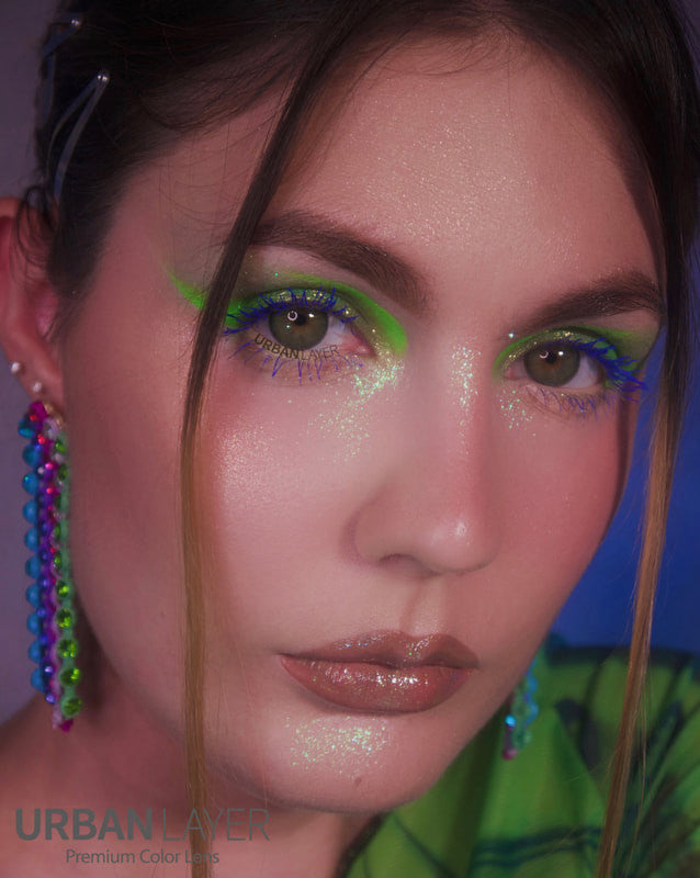 Olivia Green Colored Lenses | 1 Year Main image