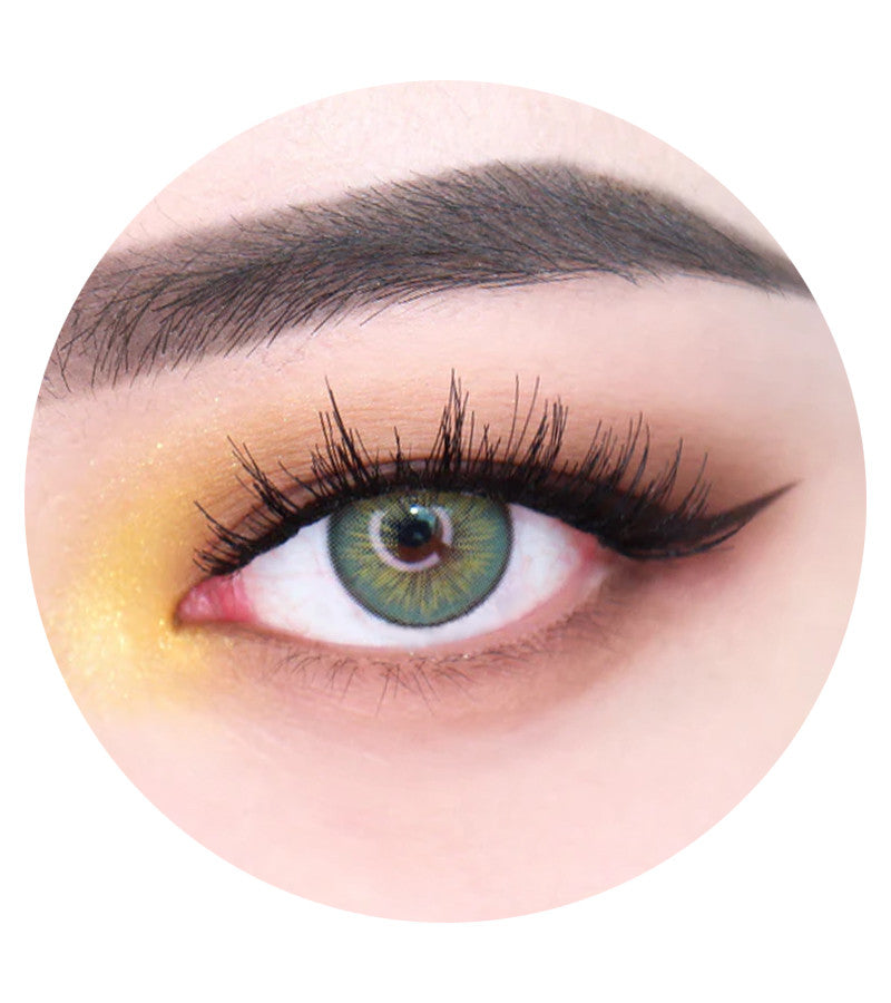Urban Layer Korea's Orlando N Emerald colored circle lenses are the newest in realistic 3 tone blend contact lenses. This lovely pair of green-hued lenses has a vibrant, realistic color gradient. Make a timeless fashion statement with Orlando N Emerald circle lenses. We ship these gorgeous green lenses fast from the USA with free pretty contact lens box with each set. 